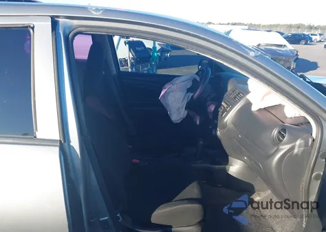 2012 Nissan Versa 1.6 S z USA, uszkodzony, nr VIN 3N1CN7AP1CL802795